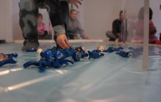 Create blue sea animals to the Art installation Around the Aquarium.