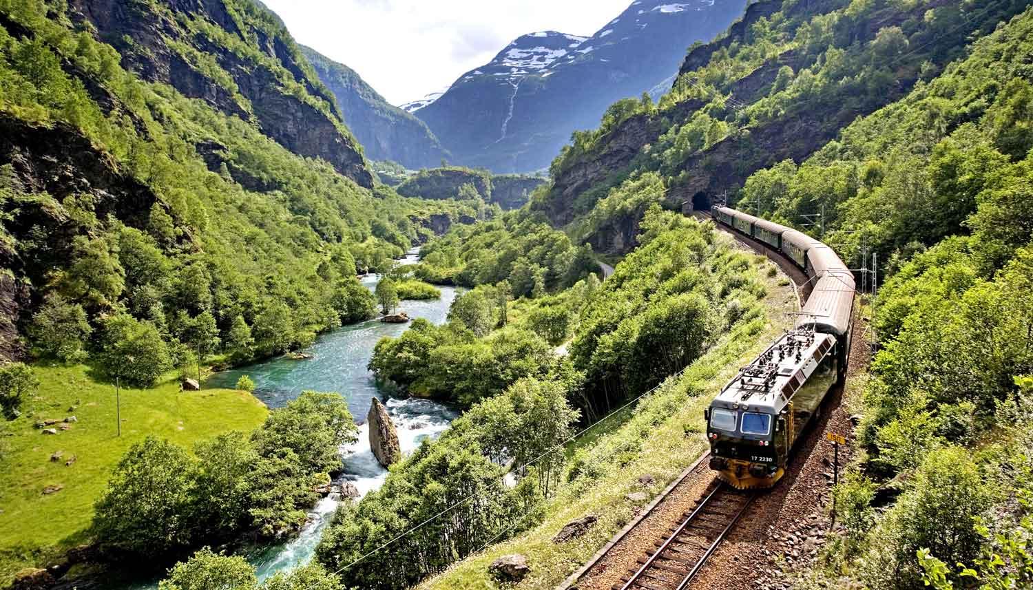Bergensbanen mit dem Zug von Oslo nach Bergen