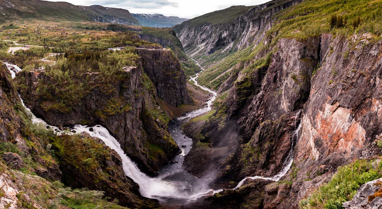 Hardangerfjord - Vøringsfossen wasserfall