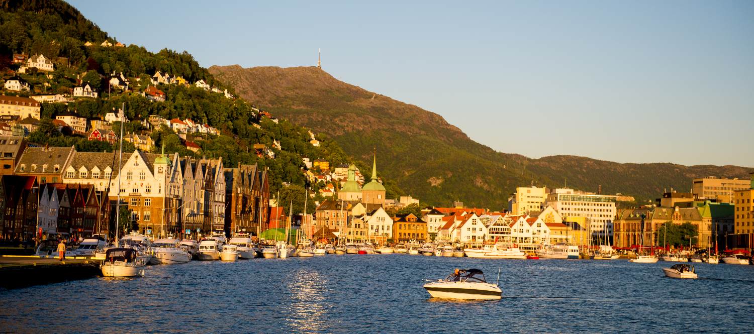 Take great shots of Bergen from the sea