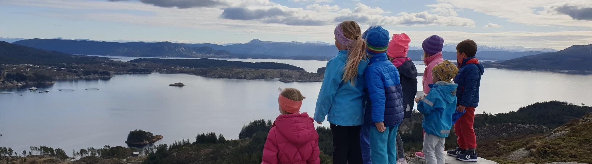 Mit dem Auto von Bergen nach Austevoll