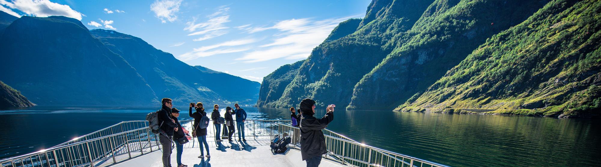 Fjordtouren und Kreuzfahrten - visitBergen.com