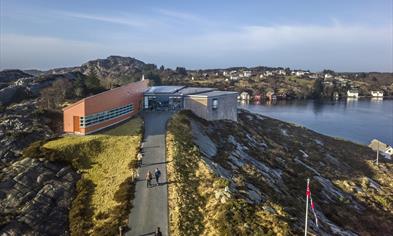 North Sea Traffic Museum, Telavåg - War Museum