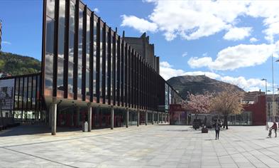 Grieg Hall outside
