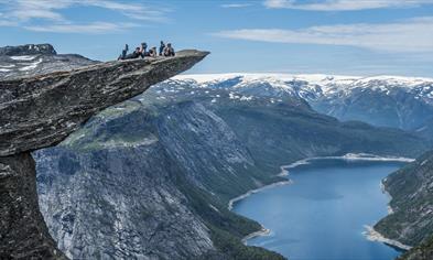 Guided Trolltunga hike with Trolltunga Active