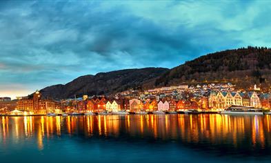 Must-see Bergen: Guided tour on foot and by boat