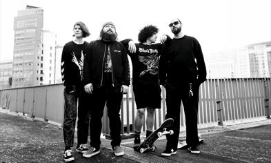Slomosa - headline Saturday 4 October