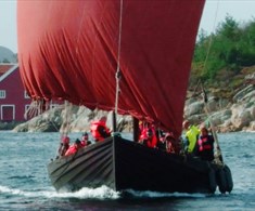 Med Brørvikskuto til veglause gardar langs Veafjorden - Kulturarvfestivalen i Indre Vestland