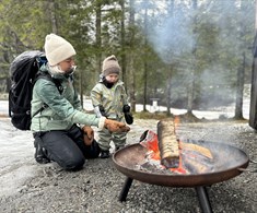 Familiedag, vinterlek ved Skomakerdiket