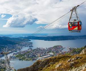 Durchblättern nach Bergen von oben