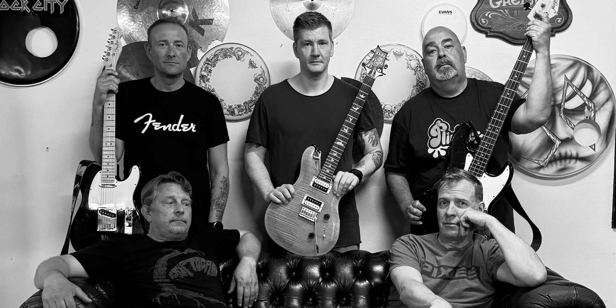 Verdiløse Menn rocker 5071 Puben