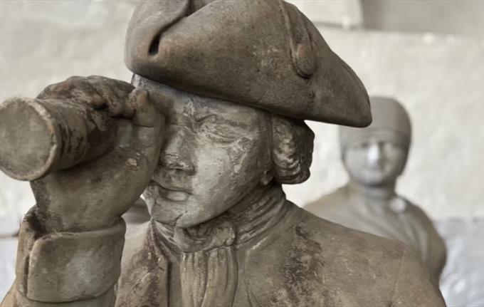 Kuratoromvisning i Nordmandsdalen med Mathias Danbolt