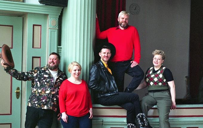 Foreningen for By og Bygd går over styr: Det femte juleshowet