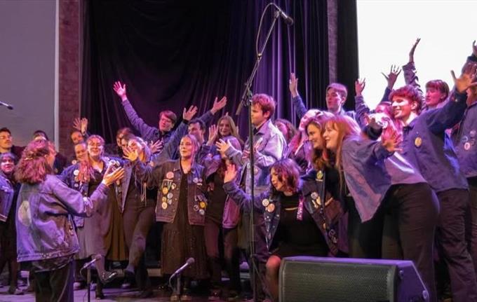 Julekonsert med BTS Rebellium 17:30