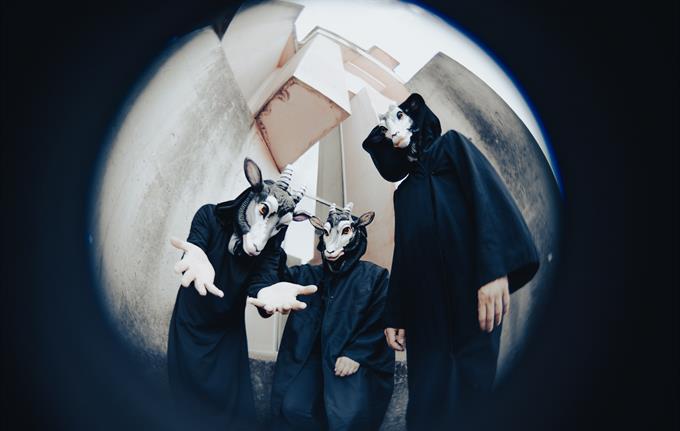 The Devil & The Universe + supp: Uniah & Plastik Noir || Hulen