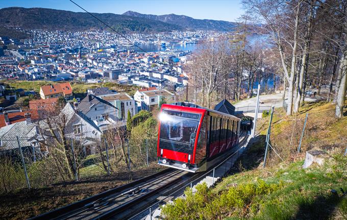 Fløibanen funicular - new carriages in 2022