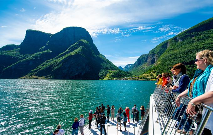 Fjord cruise between Gudvangen and Flåm