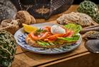Eldhusgeräucherter Aurora-Lachs & pochiertes Ei