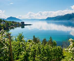 Durchblättern nach Die schönsten Fjorde in Norwegen